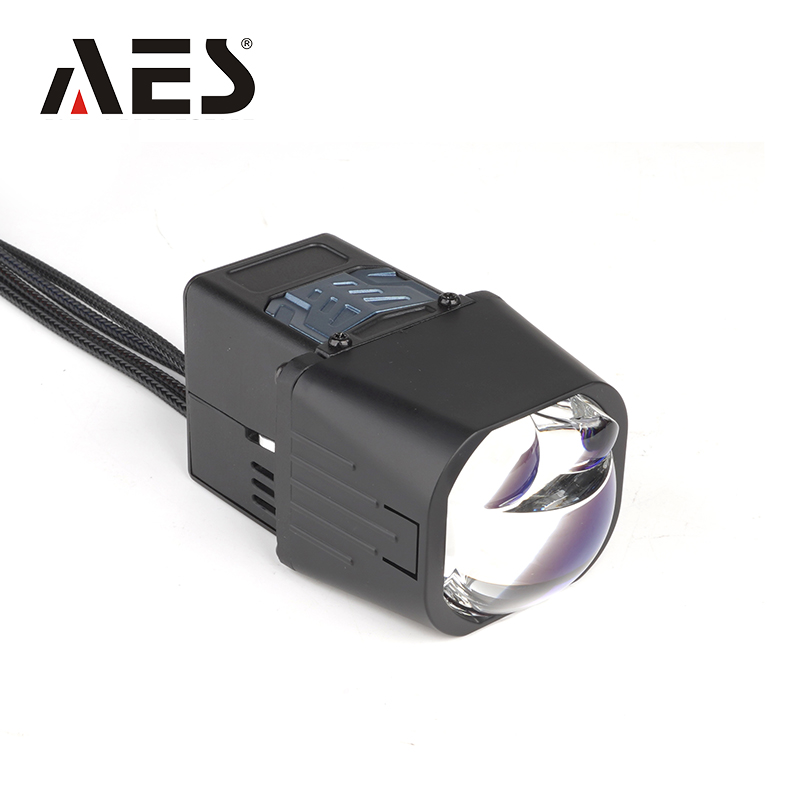 AES 2個 1.5インチ P5-ウルトラマトリックス デュ - Home Cinema Projector のレビューと価格